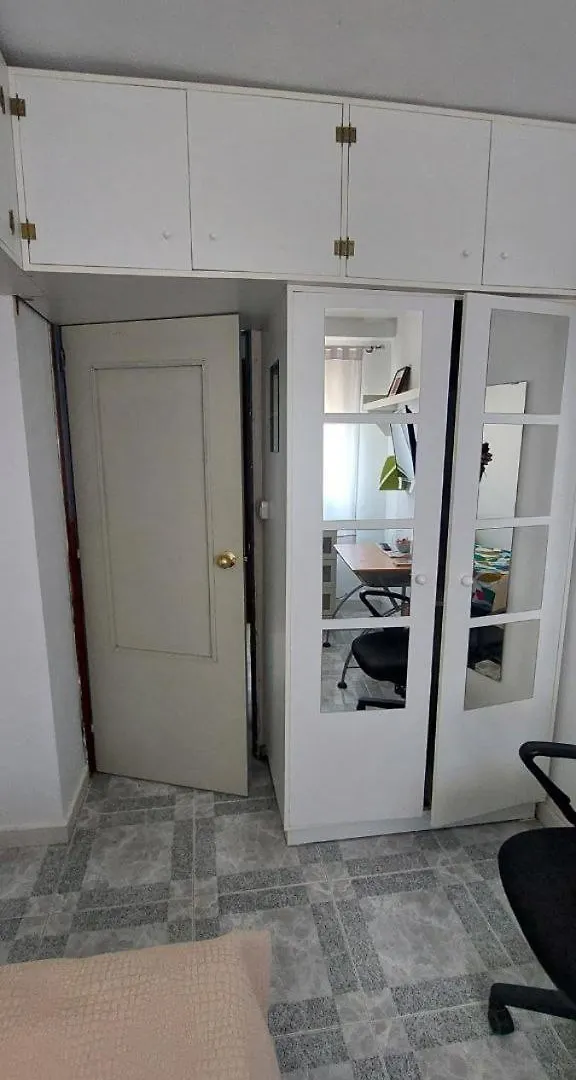 Habitaciones Green Door B&B Camas 0*,